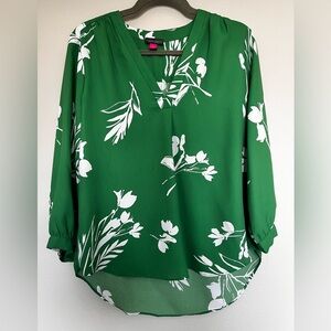 Vince Camuto Green and White Floral Blouse